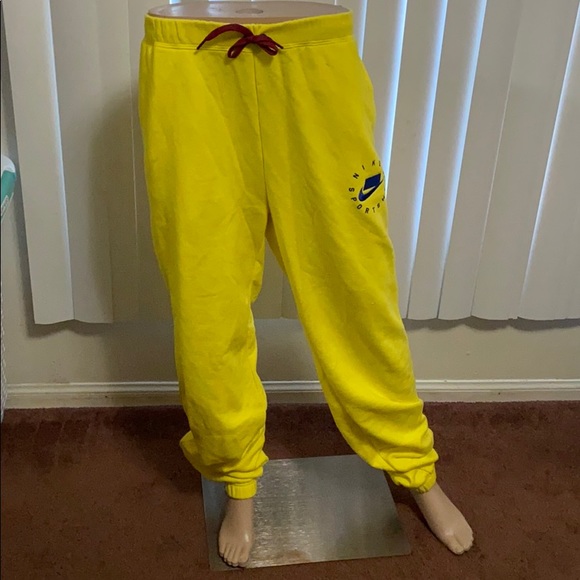 Nike Pants - Sweat pants